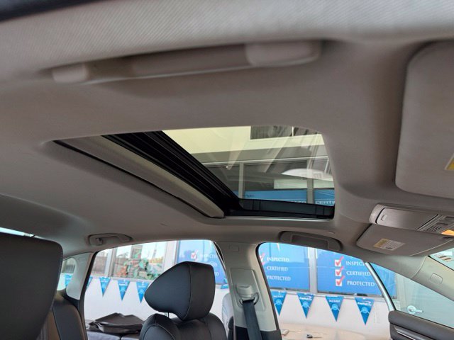 Used 2021 Honda Accord Touring image 29