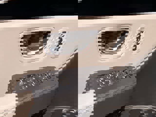 Used 2025 Honda Pilot Touring image 30