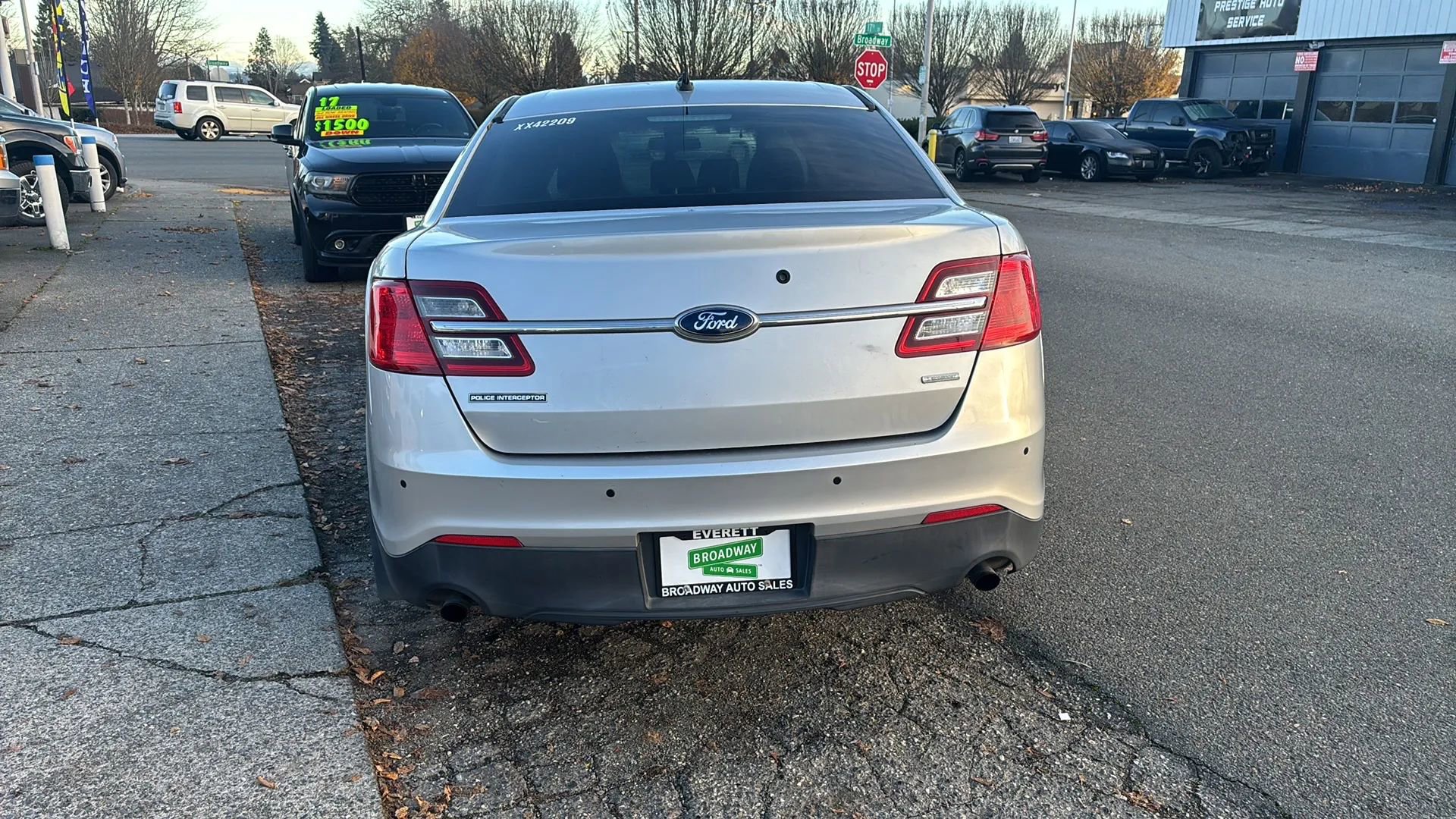 Used 2014 Ford Taurus Police Interceptor AWD image 8