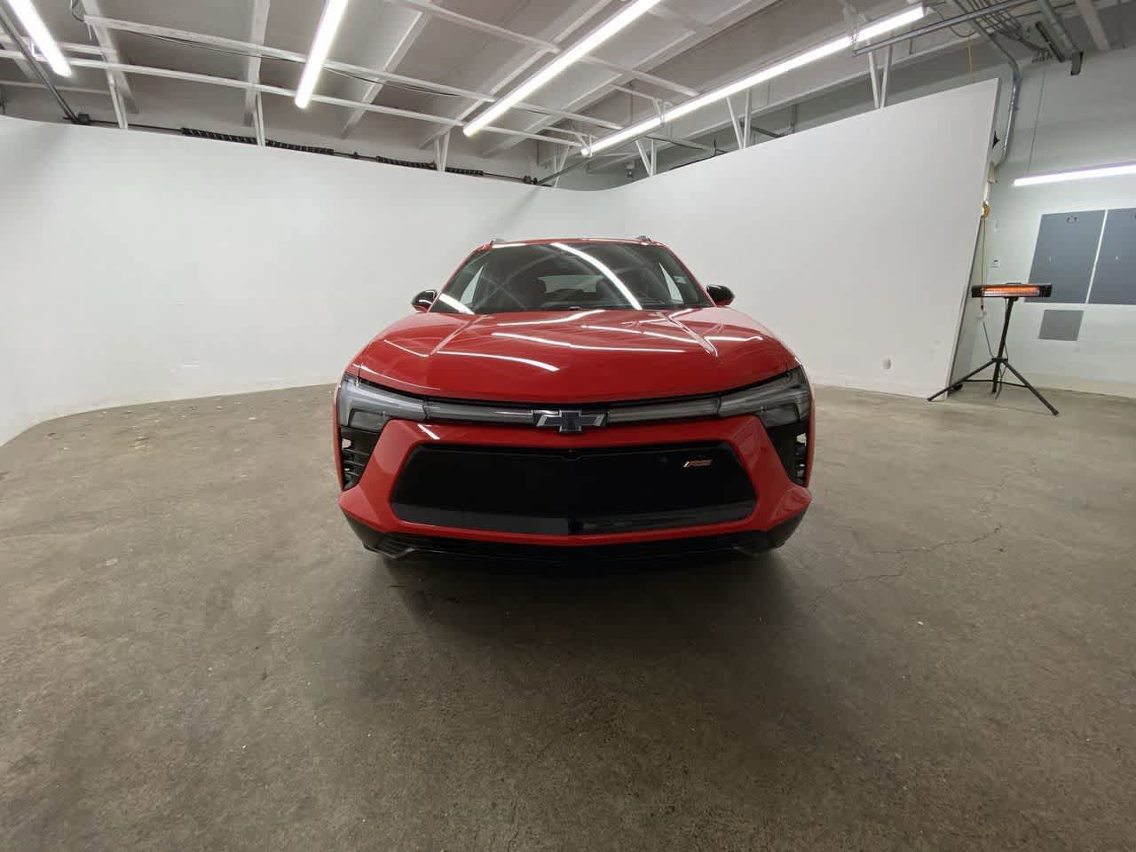 Used 2024 Chevrolet Blazer EV RS AWD/4WD image 9