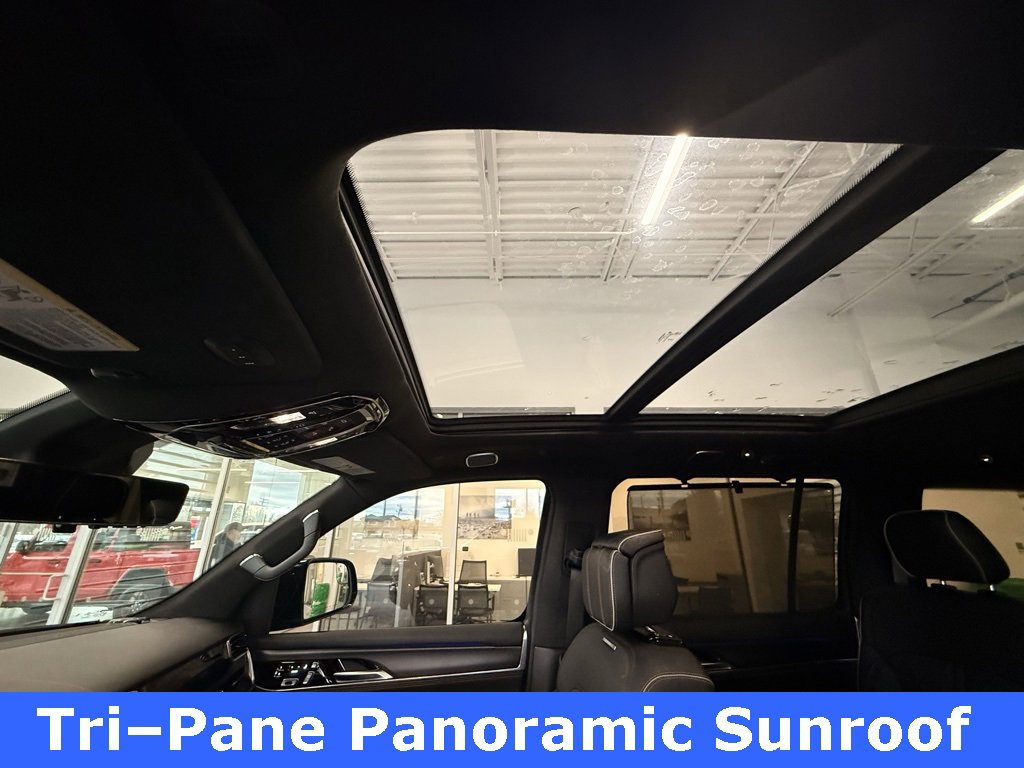 Used 2024 Jeep Grand Wagoneer Series III w/ Quick Order Packagew 28T image 47