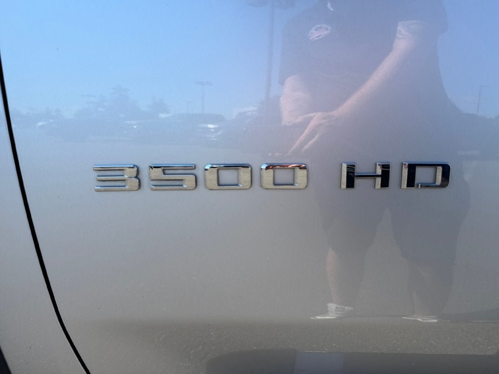 Certified 2021 Chevrolet Silverado 3500 High Country w/ Z71 Off-Road Package AWD/4WD image 35