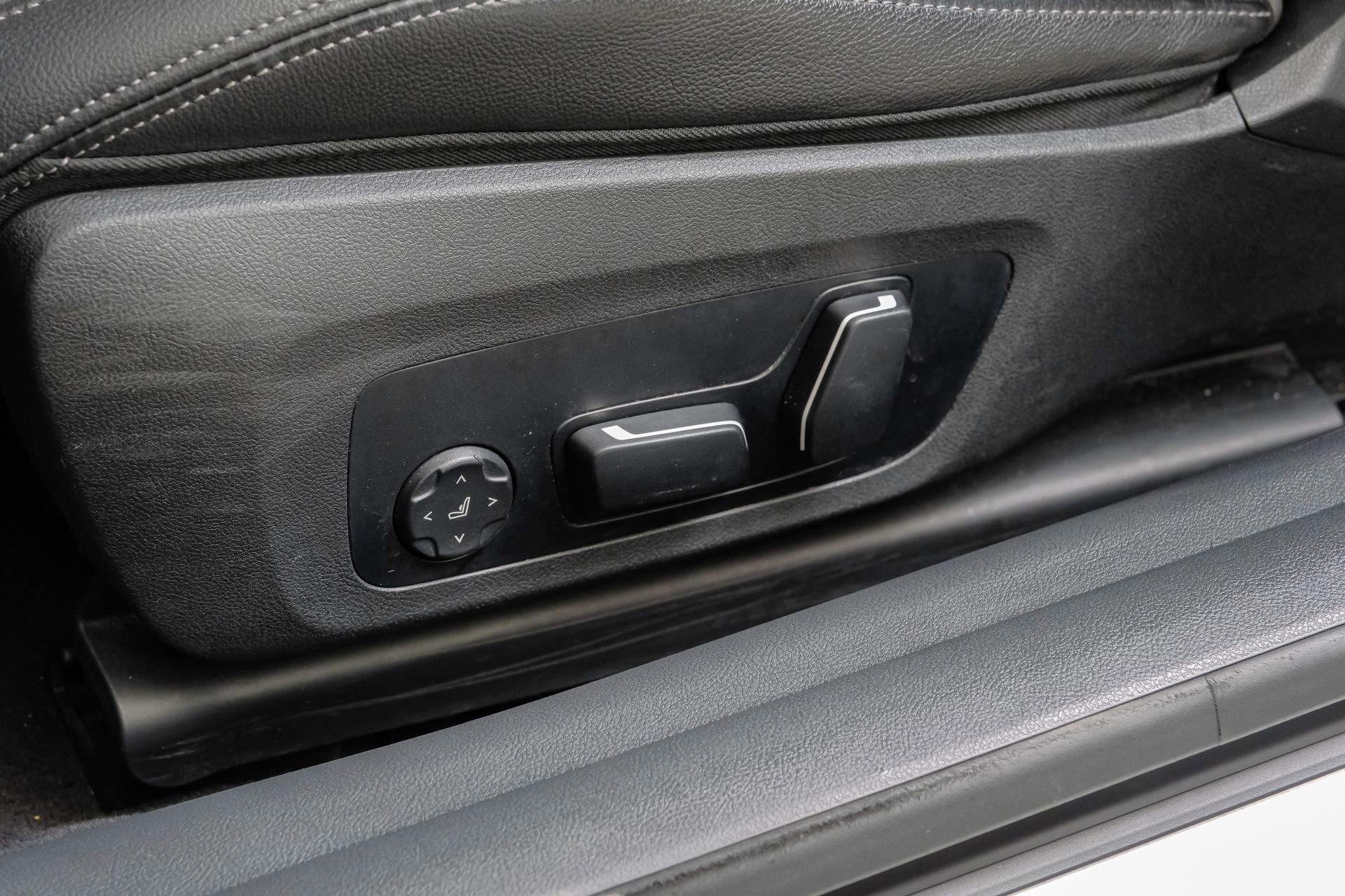 Used 2025 BMW 430i Coupe image 30