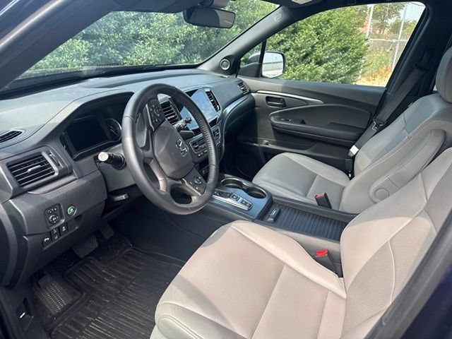 Used 2023 Honda Passport EX-L image 17