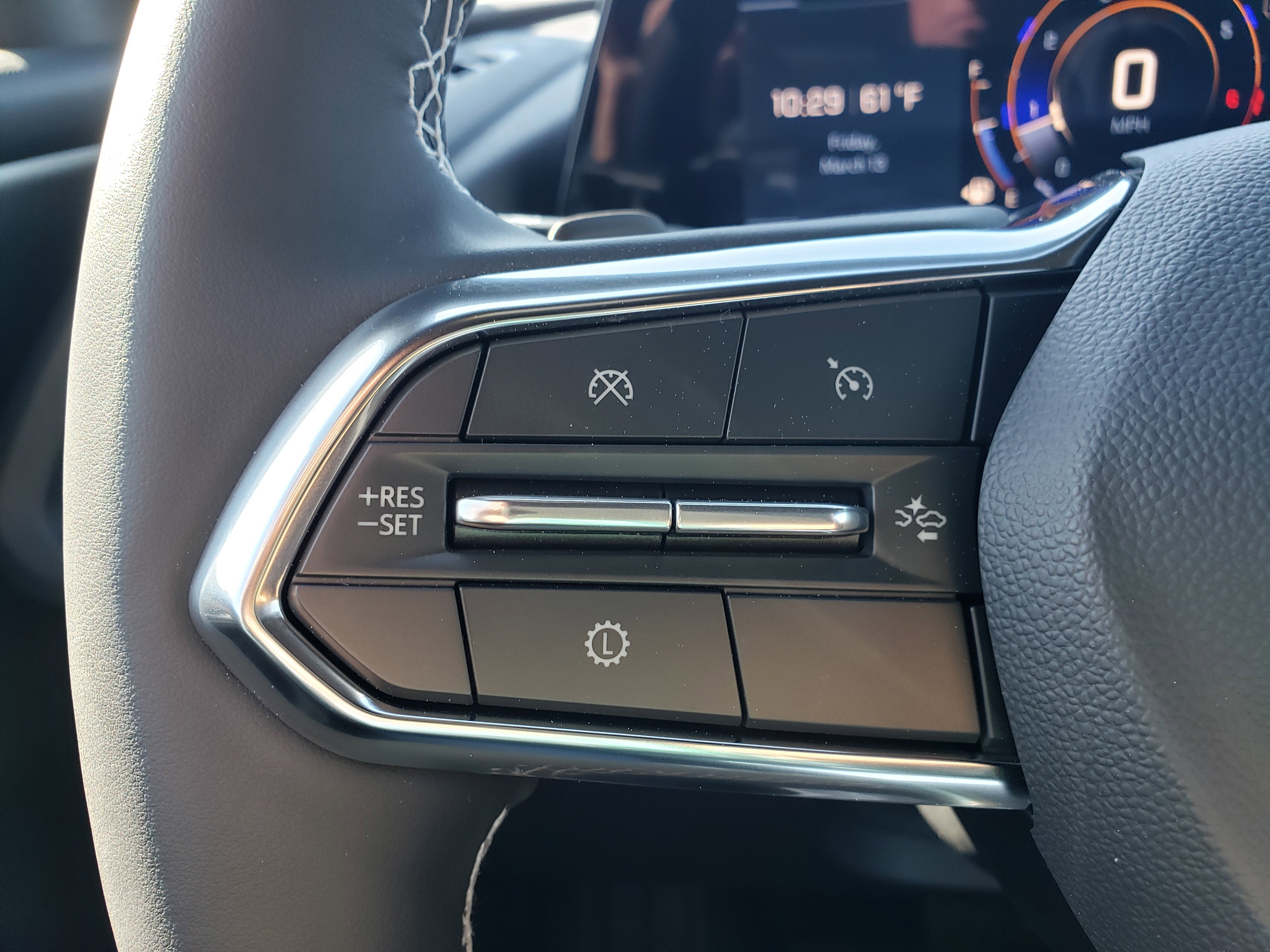 New 2026 Chevrolet Traverse LT w/ Midnight/Sport Edition image 14