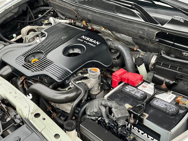 Used 2013 Nissan Juke S FWD image 10