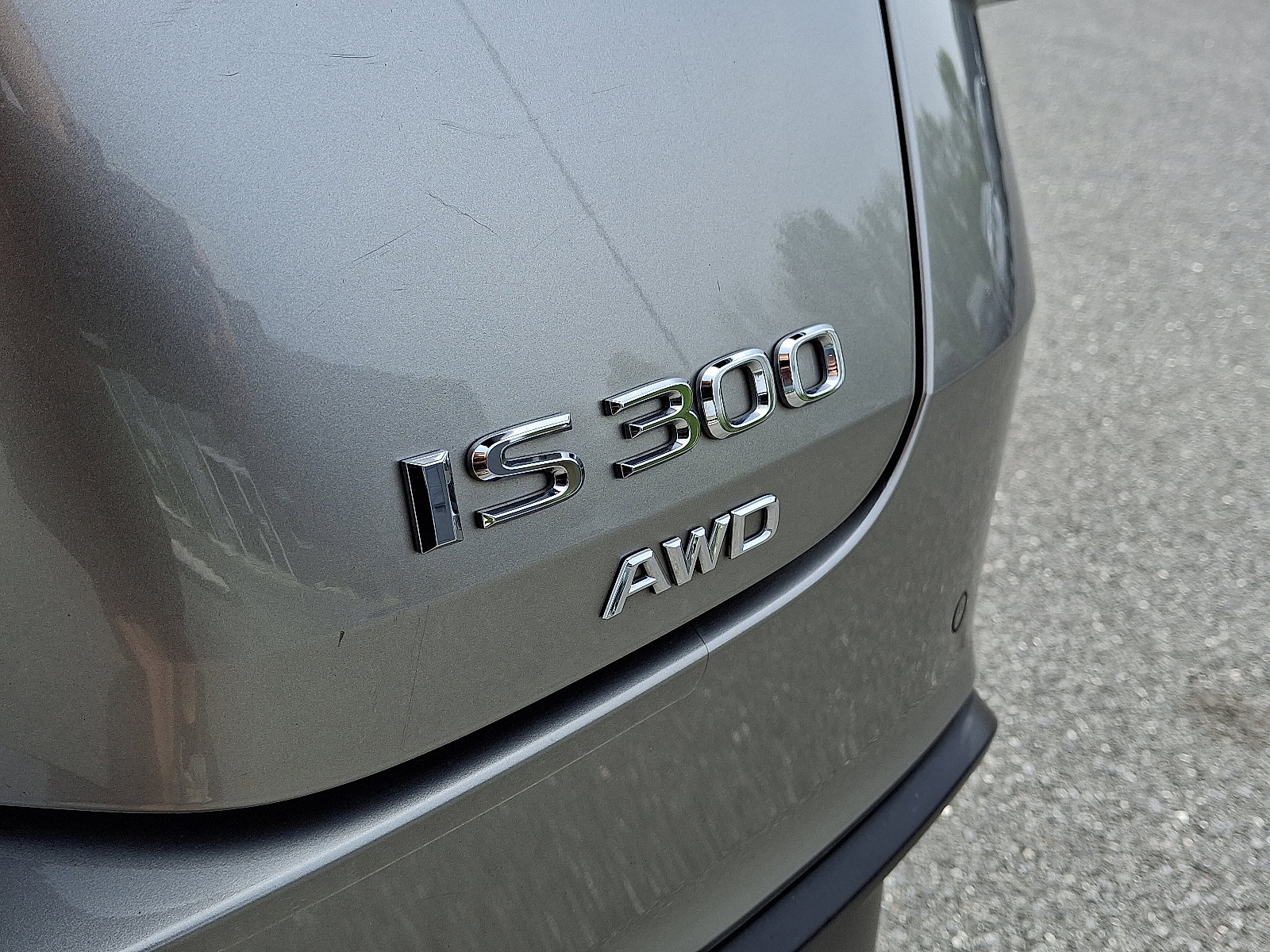 Used 2022 Lexus IS 300 AWD w/ Premium Package image 31