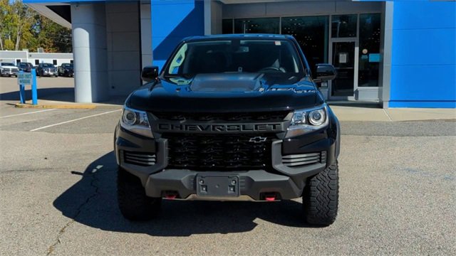 Certified 2022 Chevrolet Colorado ZR2 w/ ZR2 Midnight Special Edition image 3