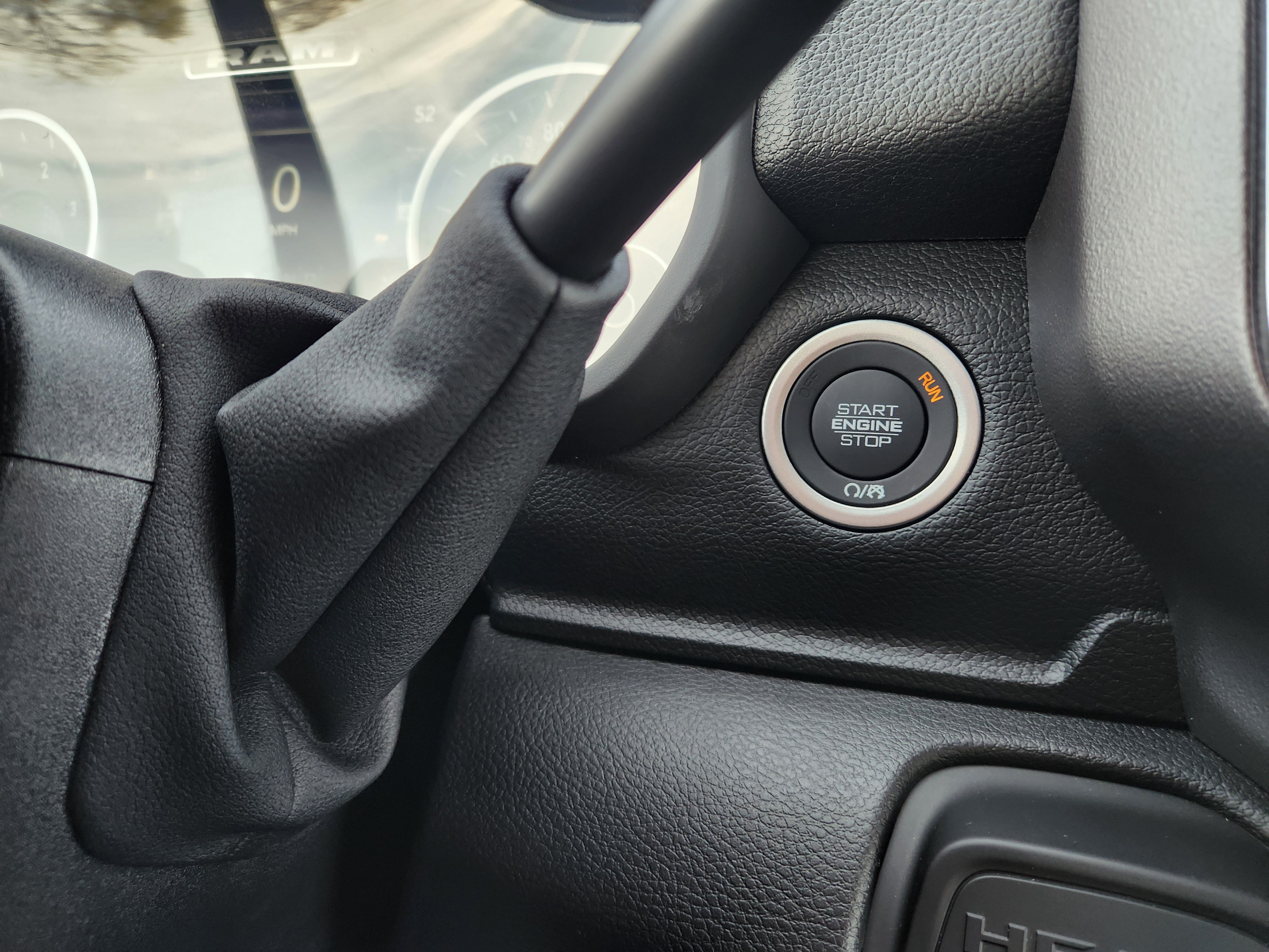 New 2026 RAM 2500 Big Horn AWD/4WD image 19