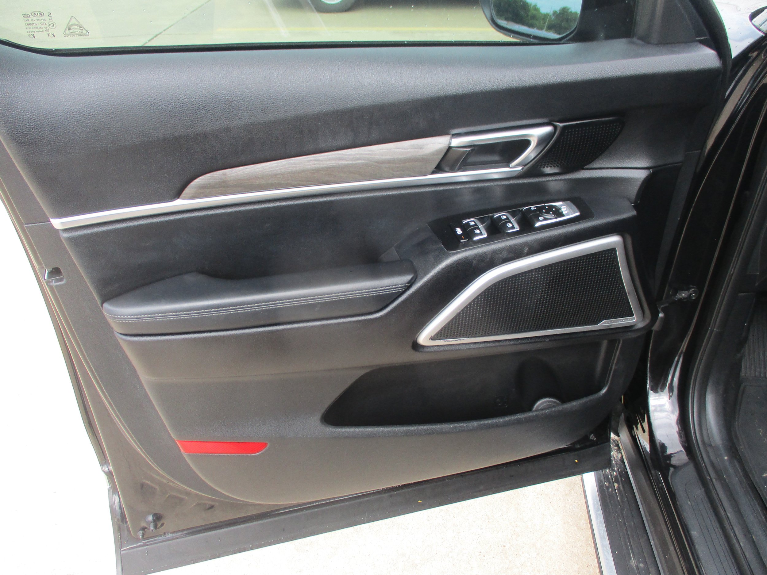 Used 2021 Kia Telluride EX w/ EX Premium Package FWD image 5