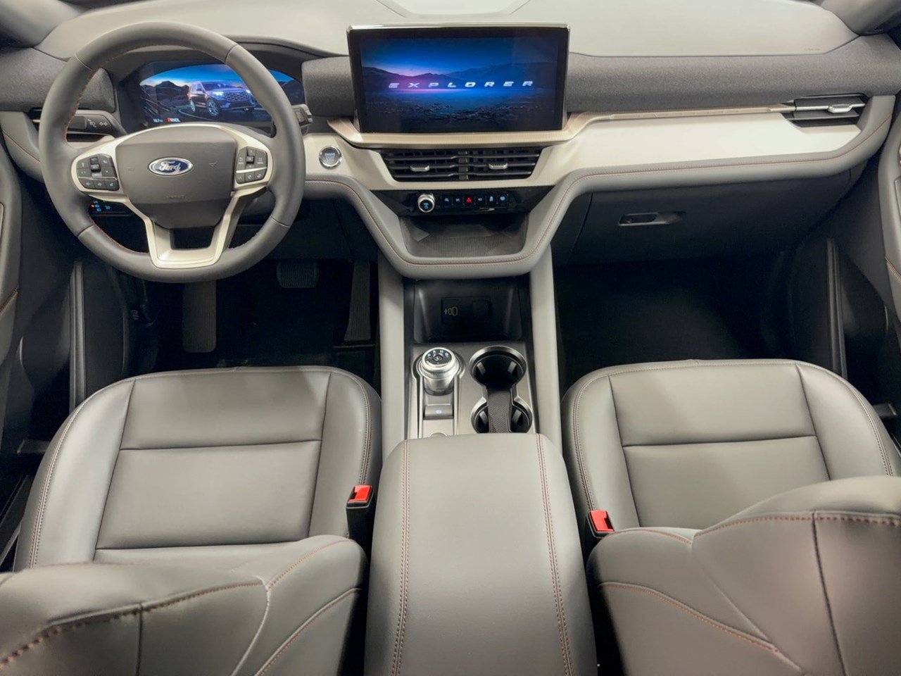 New 2027 Ford Explorer Active w/ Active Comfort Package RWD image 17