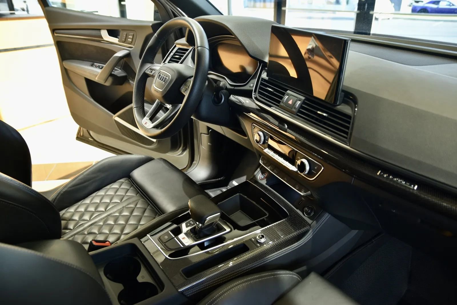 Used 2024 Audi SQ5 Premium Plus AWD/4WD image 25