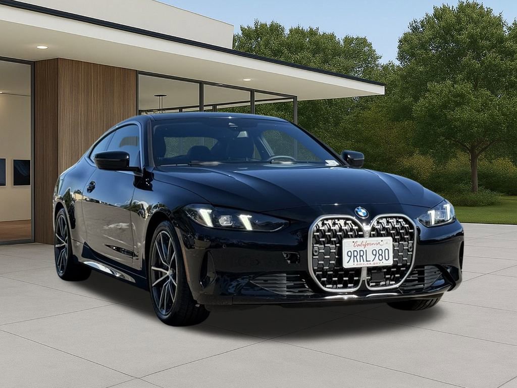 Used 2025 BMW 430i Coupe w/ Convenience Package image 4