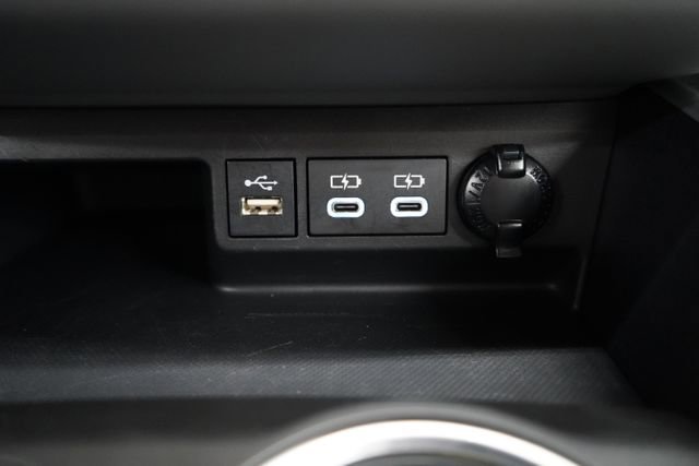 Used 2023 Toyota Highlander XLE image 51