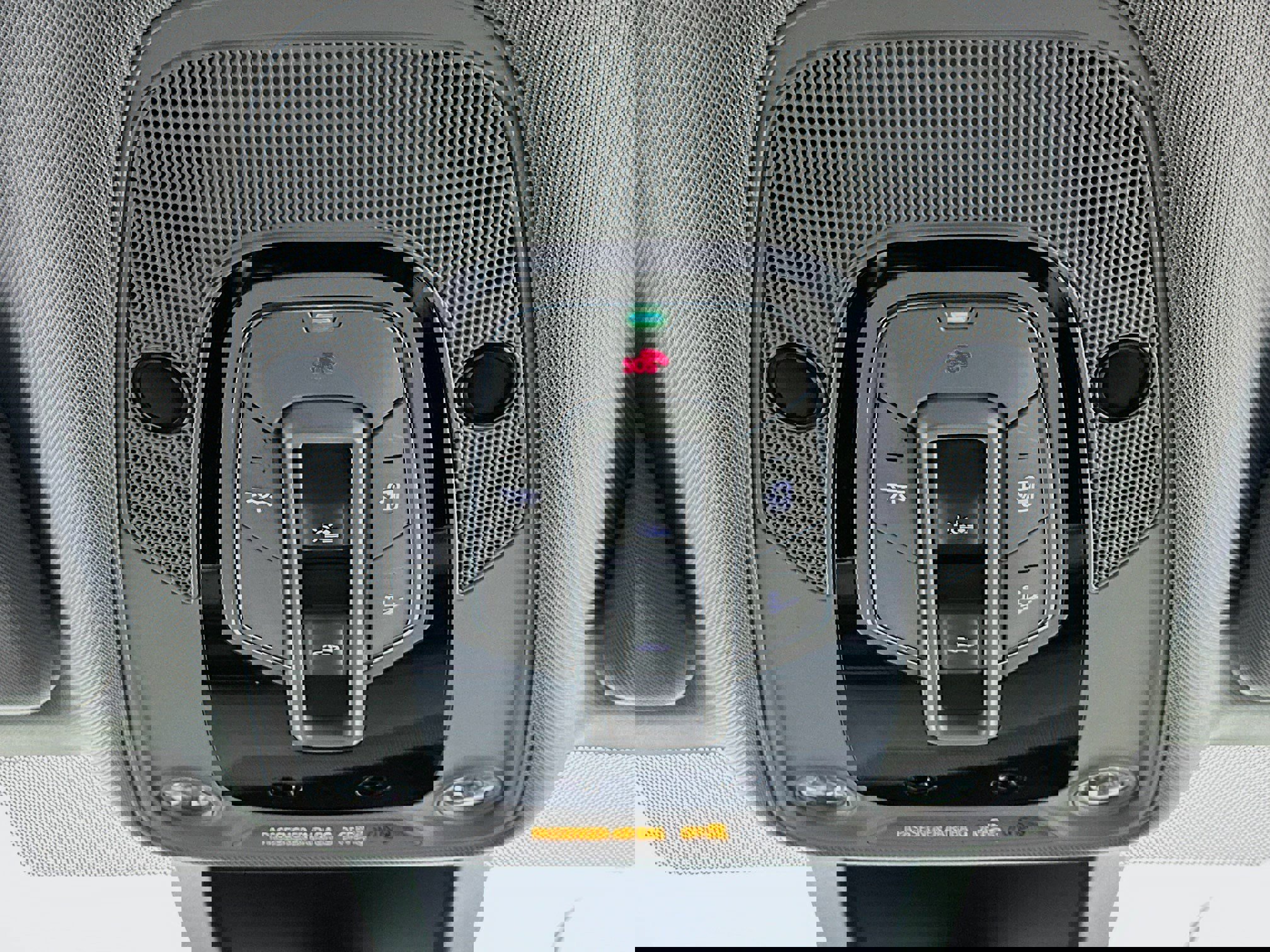 Used 2024 Audi Q8 e-tron Premium Plus w/ Premium Plus Package image 18