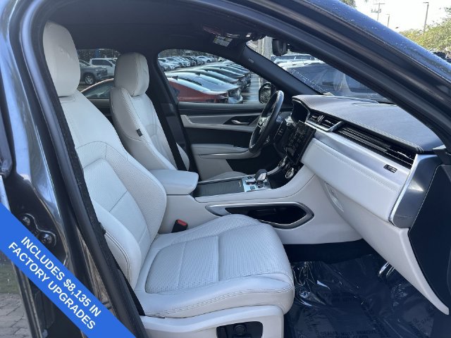 Used 2023 Jaguar F-PACE R-Dynamic S AWD/4WD image 29