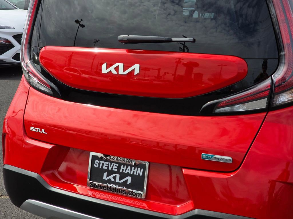 Used 2025 Kia Soul EX FWD image 13