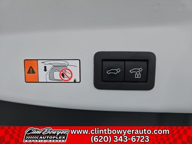 Used 2024 Toyota Prius Limited w/ Limited Premium Package image 27