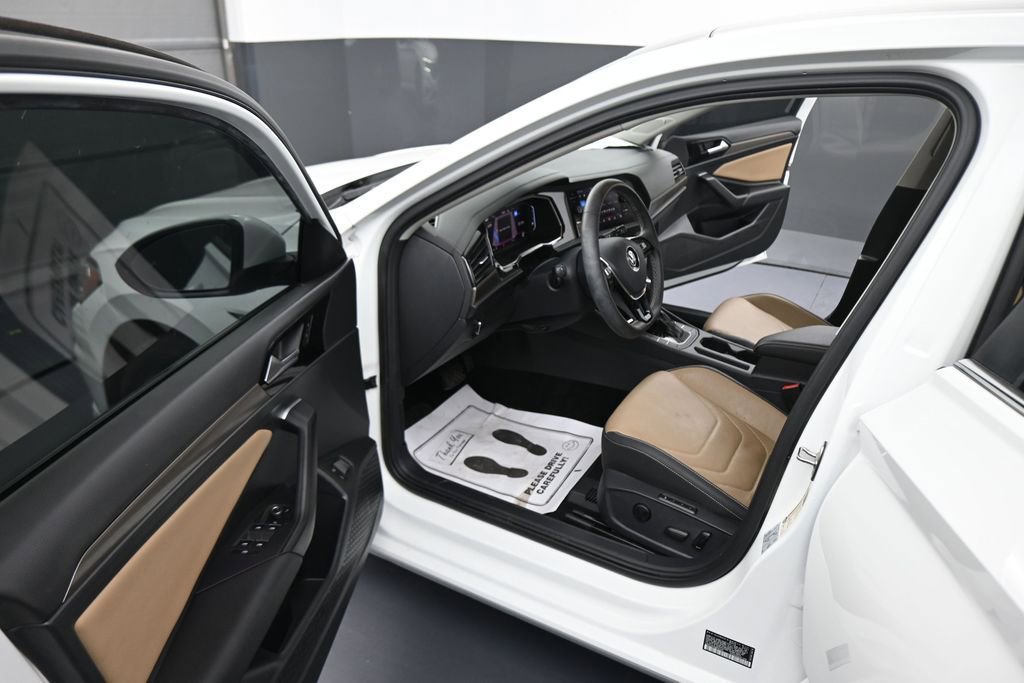 Used 2021 Volkswagen Jetta SEL Premium FWD image 40