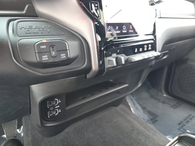 Used 2026 RAM 2500 Big Horn AWD/4WD image 23