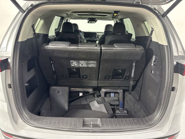 Used 2024 Kia Carnival SX Prestige FWD image 35
