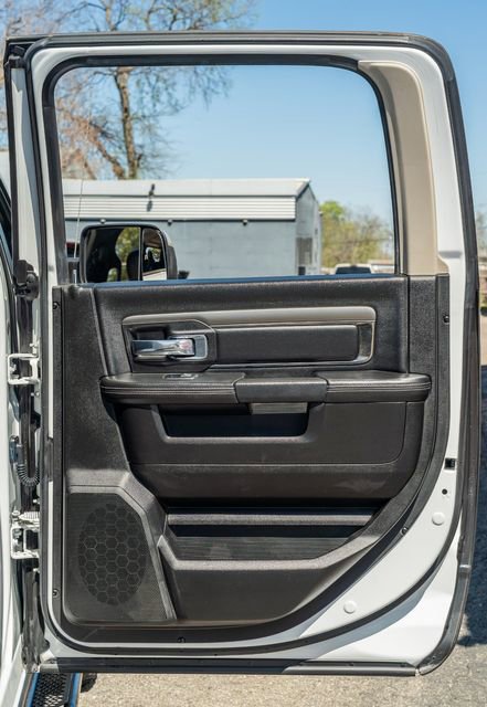 Used 2018 RAM 2500 Laramie w/ Sport Appearance Group AWD/4WD image 40