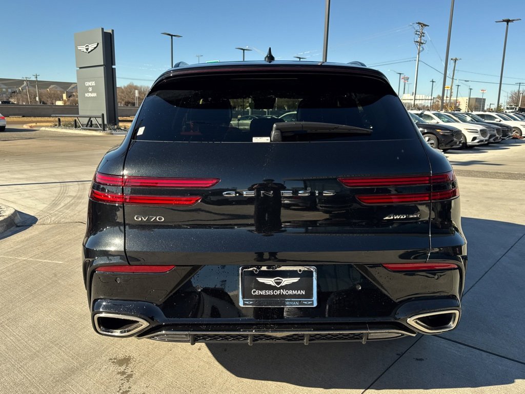 Used 2026 Genesis GV70 3.5T Sport Prestige image 5