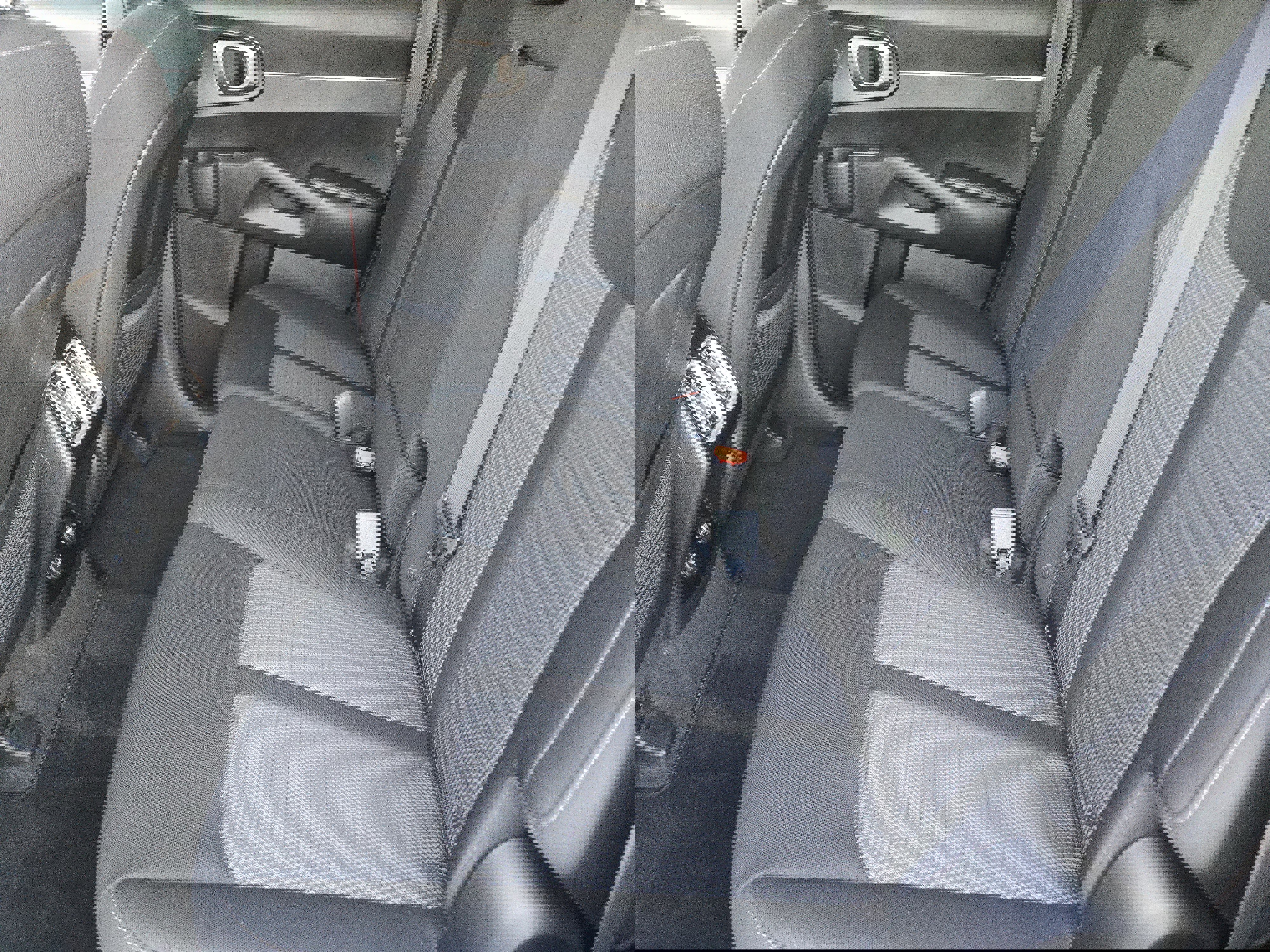 Used 2023 Kia Sorento LX image 28