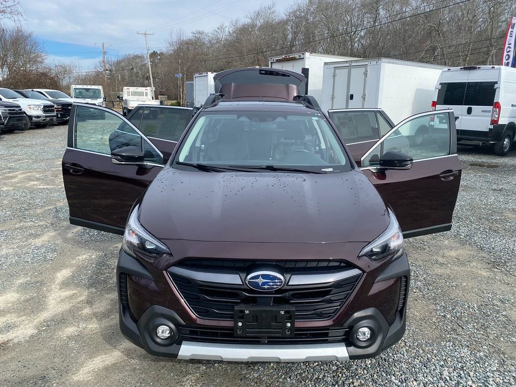 Used 2023 Subaru Outback Limited image 29