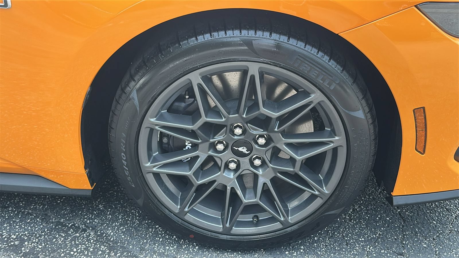 New 2026 Ford Mustang GT w/ GT Performance Package RWD image 13