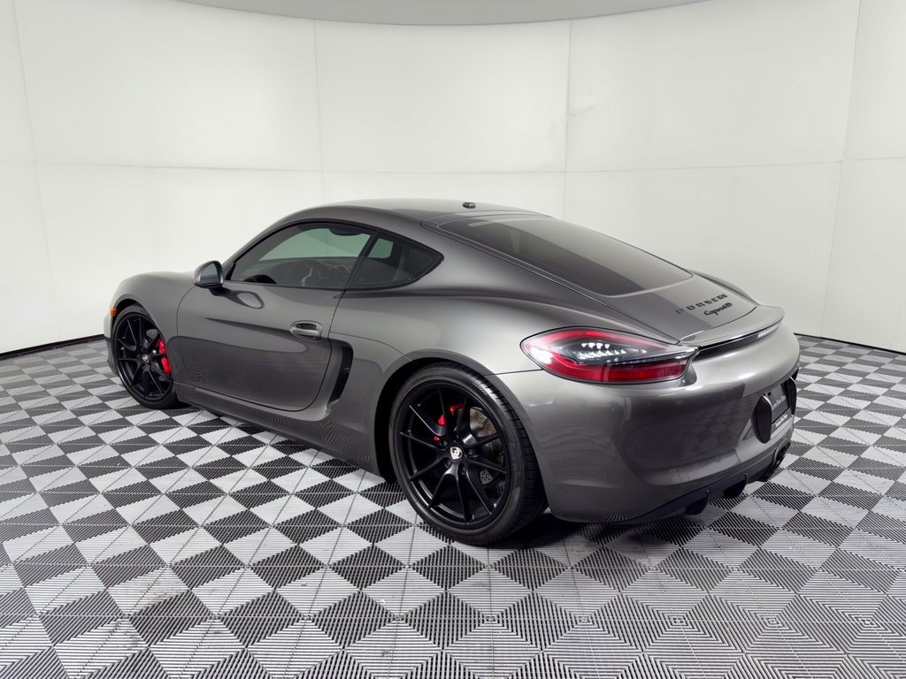Used 2015 Porsche Cayman GTS RWD image 3