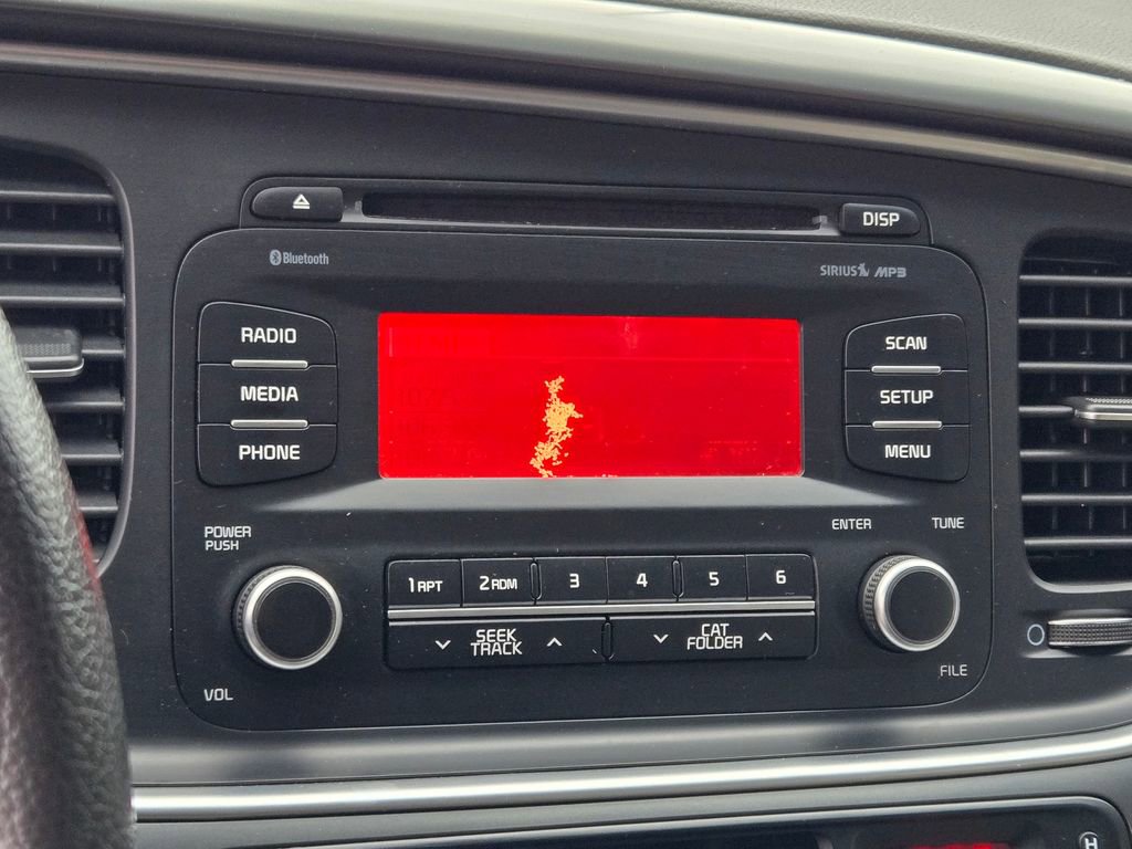 Used 2015 Kia Optima LX image 29