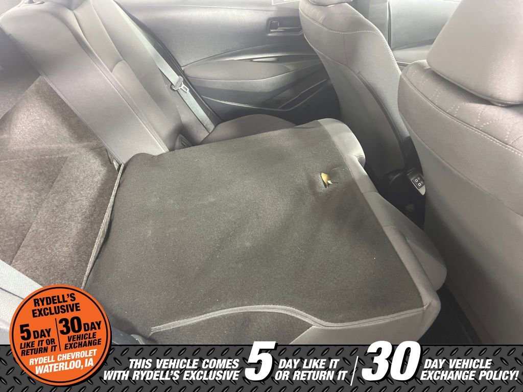 Used 2025 Toyota Corolla LE image 21