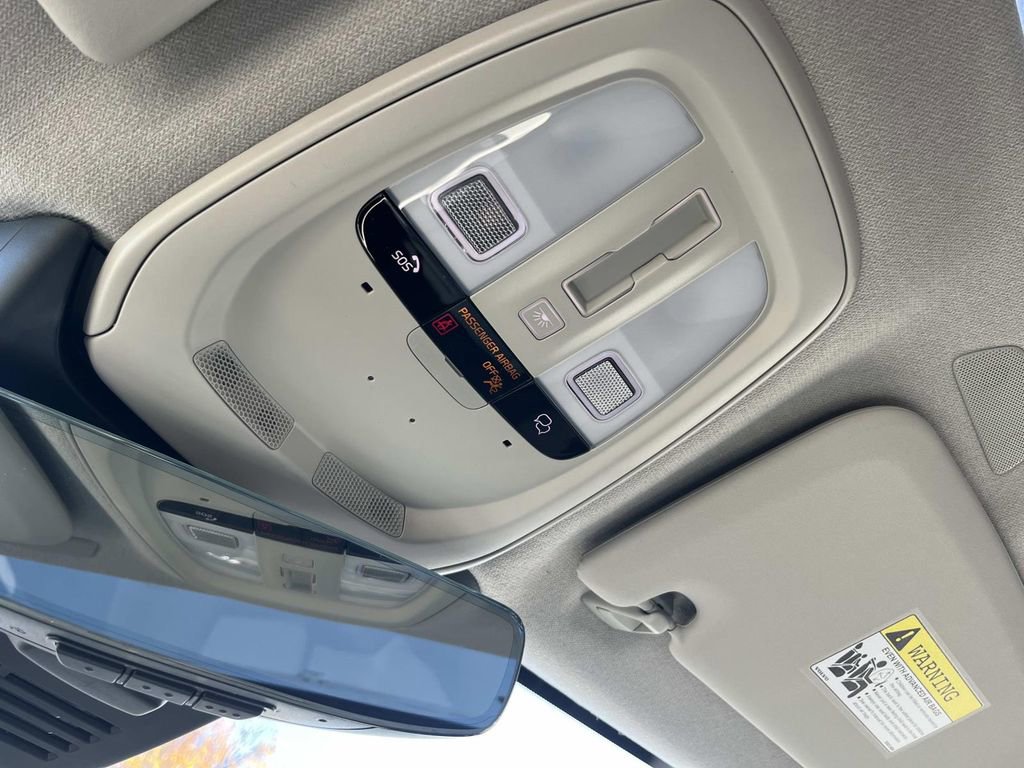 New 2026 Volvo XC40 B5 Plus w/ Protection Package Premier image 30