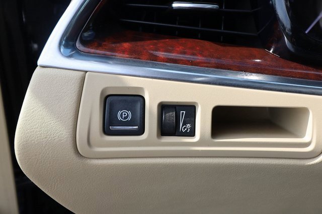 Used 2017 Cadillac XT5 Luxury w/ Driver Awareness Package image 58