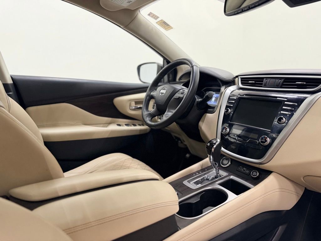 Used 2022 Nissan Murano Platinum w/ Cargo Package image 17