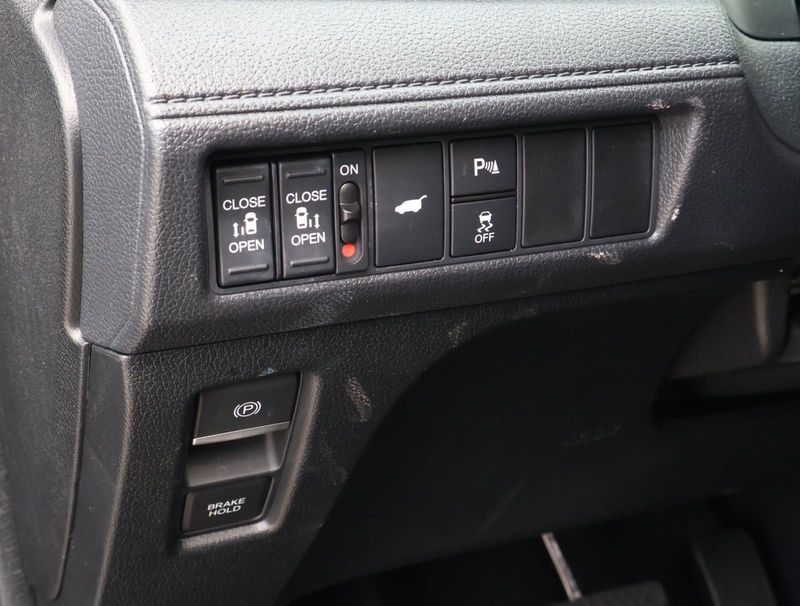 Used 2026 Honda Odyssey Touring image 24