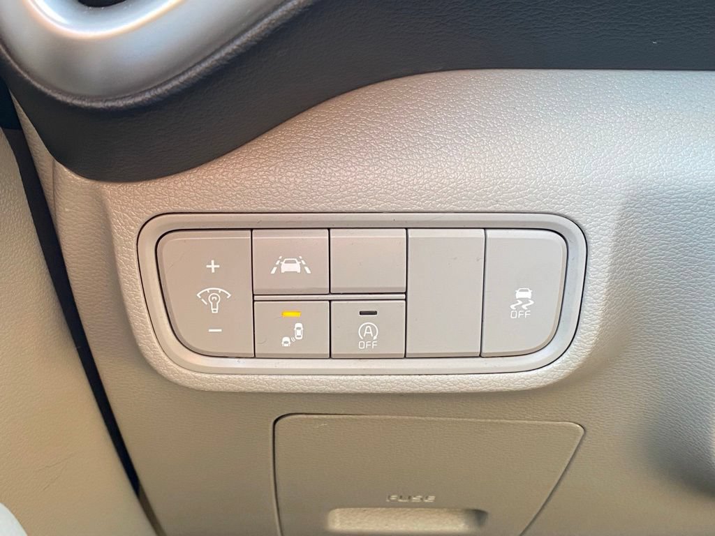 Used 2022 Kia Soul LX w/ Technology Package FWD image 21