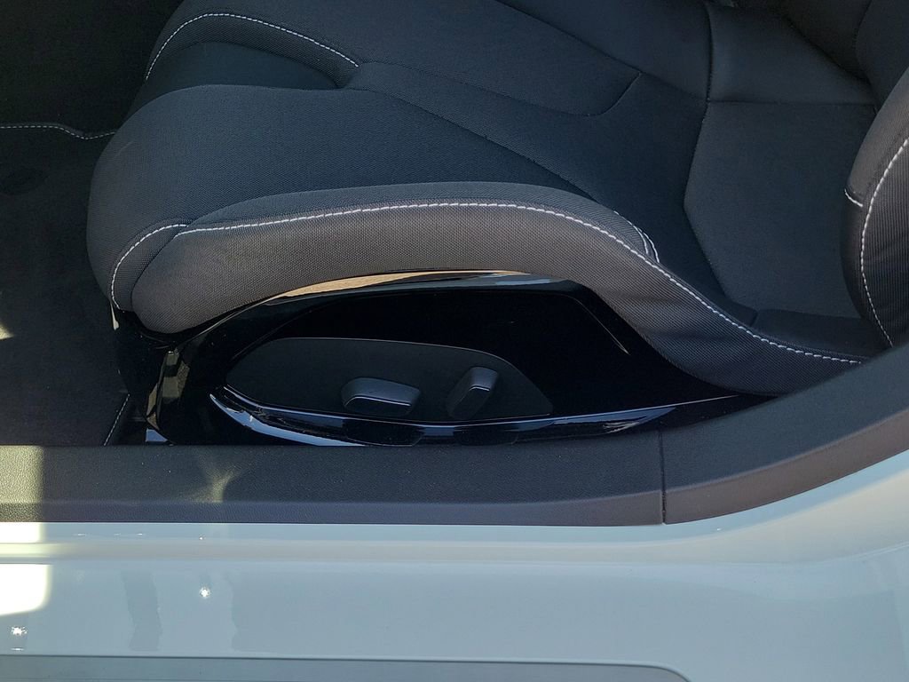 Used 2025 Chevrolet Corvette E-Ray image 15
