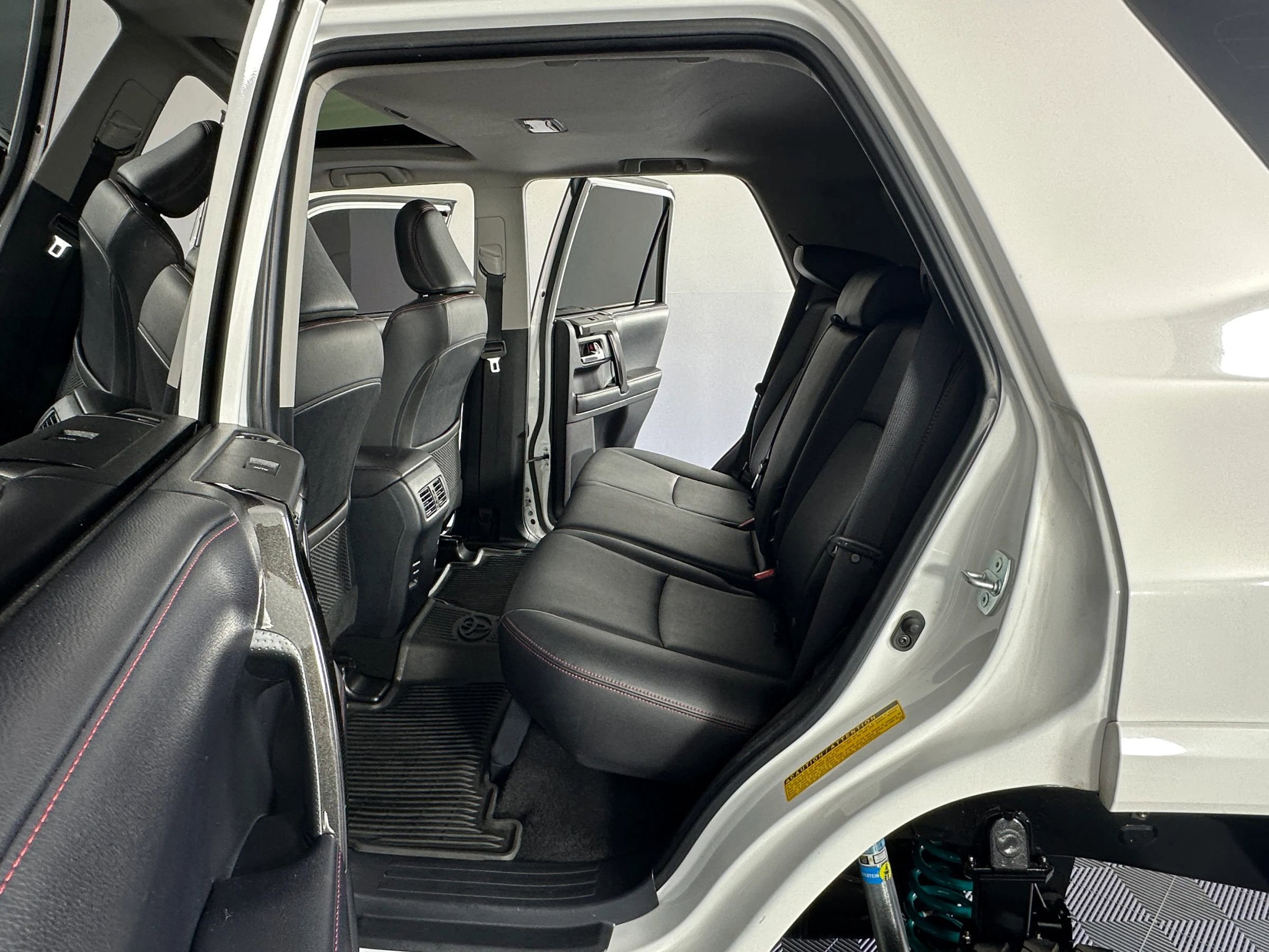 Used 2019 Toyota 4Runner TRD Off-Road Premium image 30