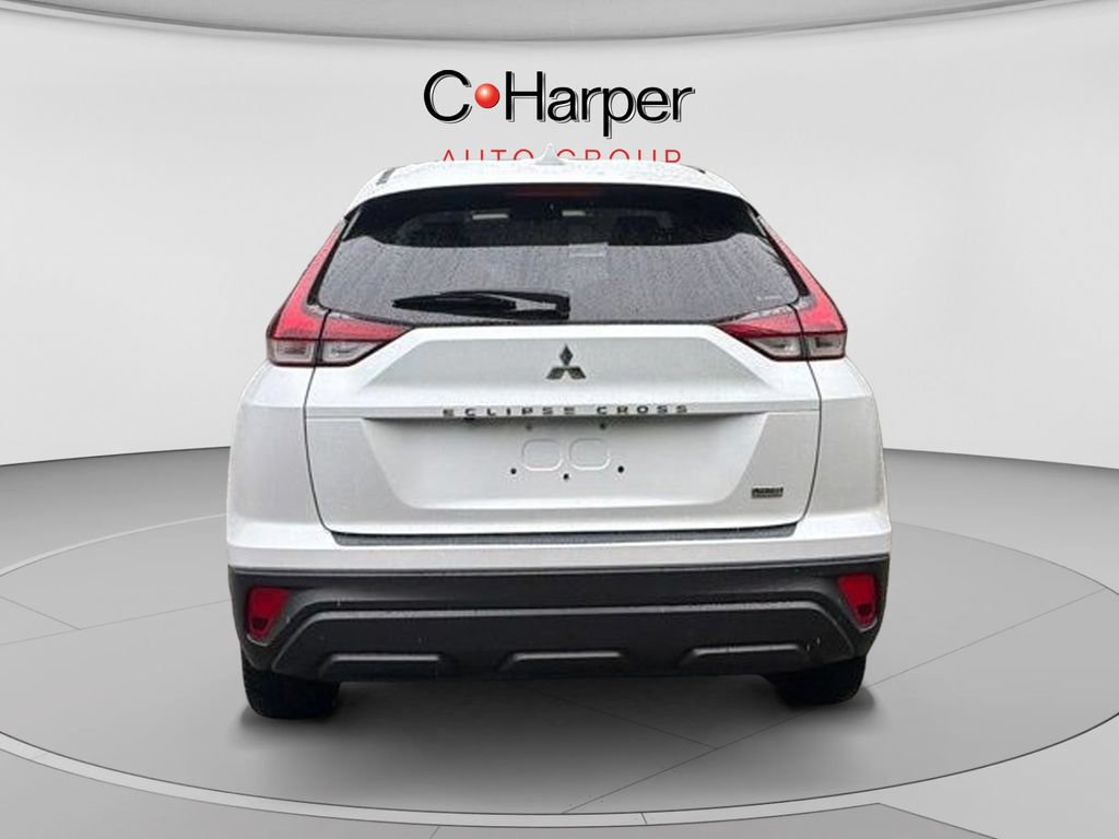 Used 2023 Mitsubishi Eclipse Cross LE AWD/4WD image 3