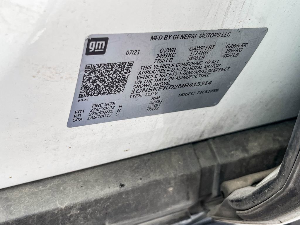 Used 2021 Chevrolet Suburban RST w/ Rear Media and Nav Package image 11