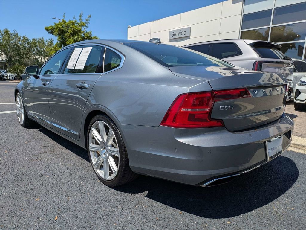 Used 2018 Volvo S90 T6 Inscription w/ Convenience Package image 4