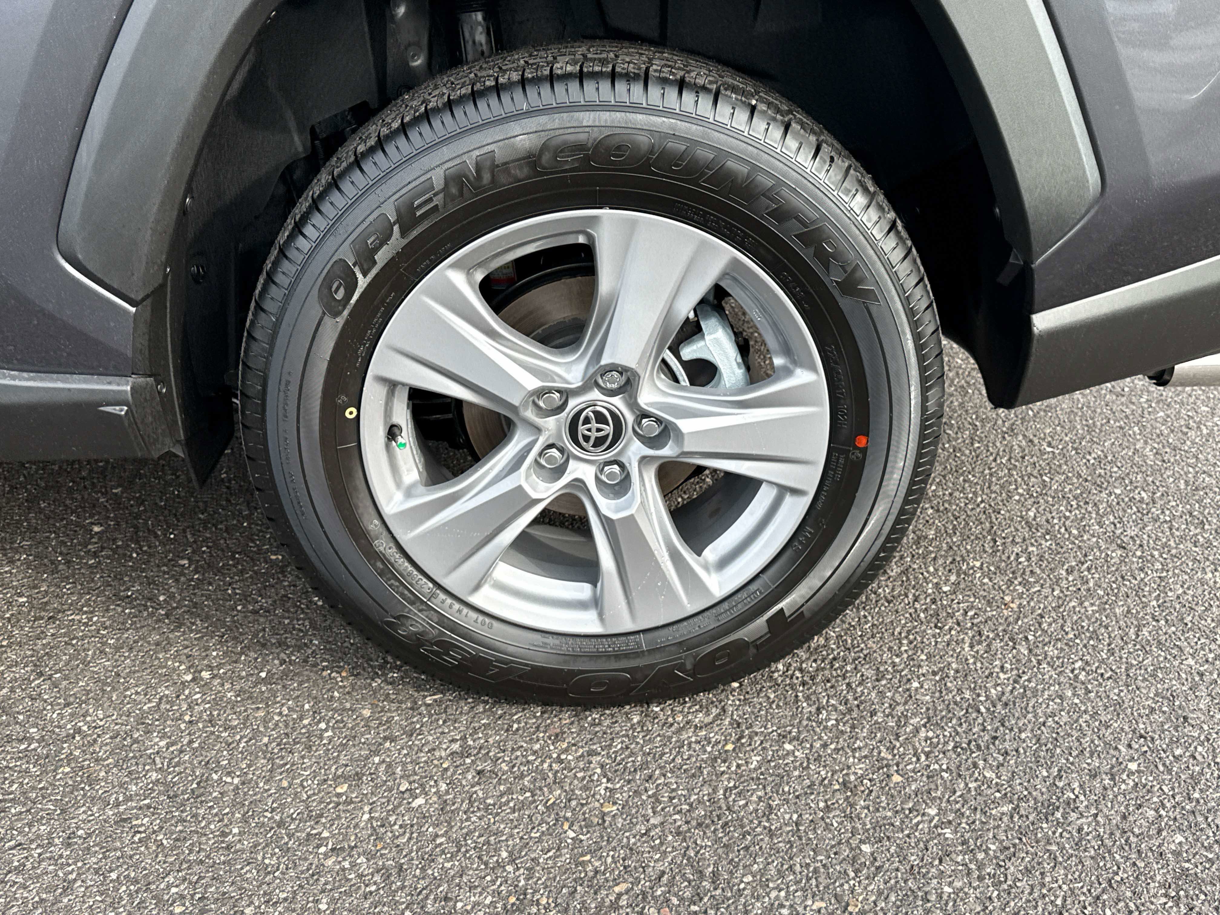 Used 2025 Toyota RAV4 XLE image 7