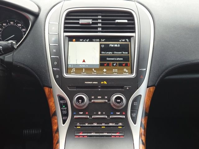 Used 2017 Lincoln MKX Select w/ Select Plus Package image 30