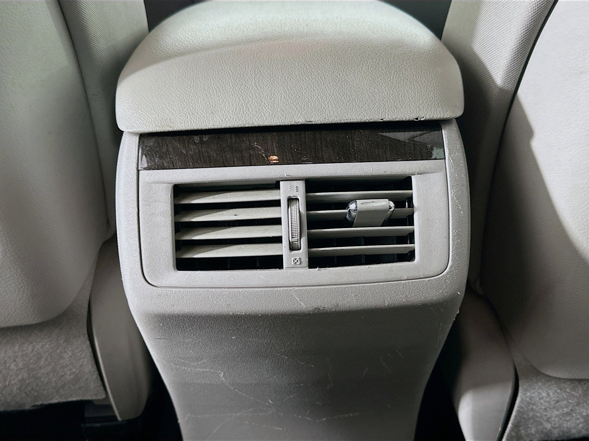 Used 2014 Toyota Venza LE w/ LE Convenience Package FWD image 24