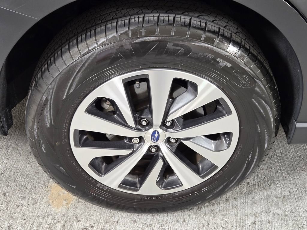 Certified 2023 Subaru Outback Premium AWD/4WD image 11