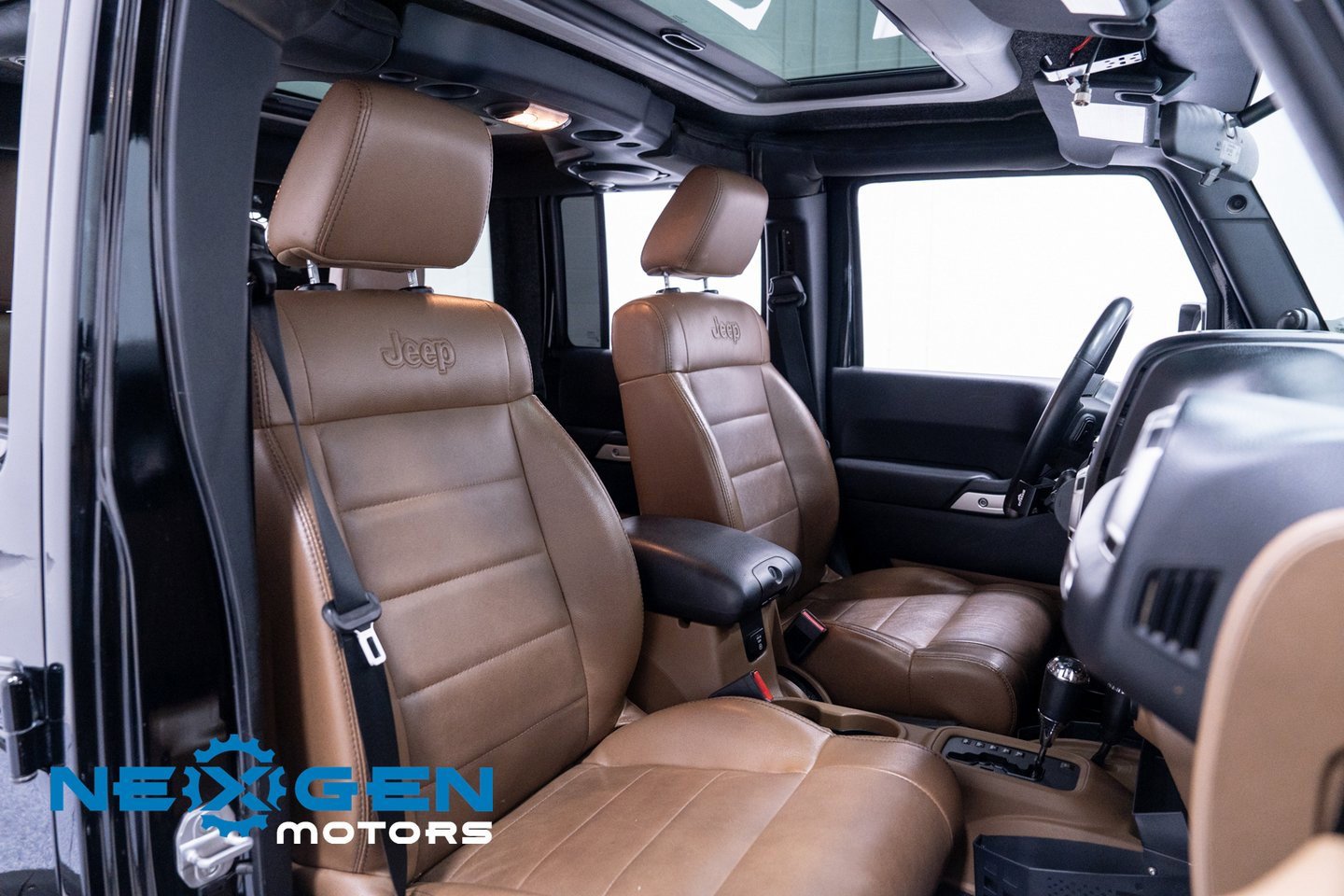 Used 2011 Jeep Wrangler Unlimited Rubicon image 60