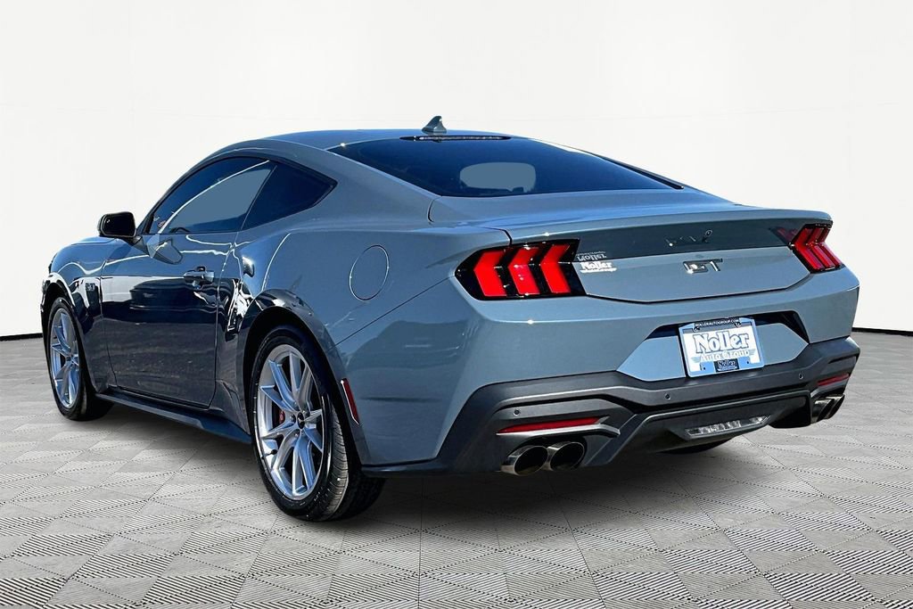 Used 2024 Ford Mustang GT Premium image 13