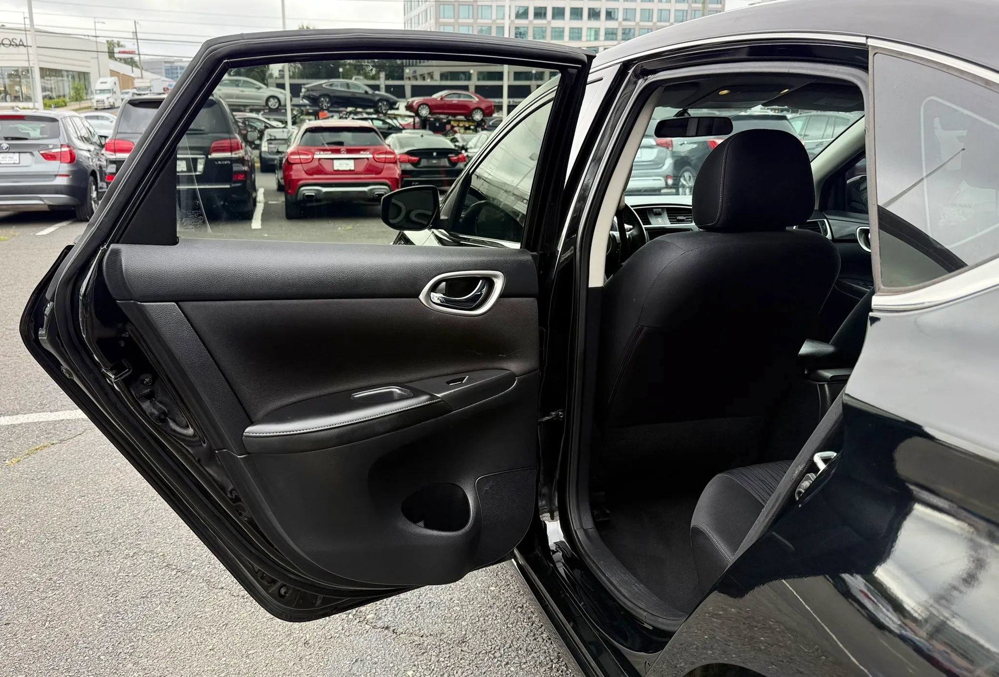 Used 2019 Nissan Sentra SV FWD image 25